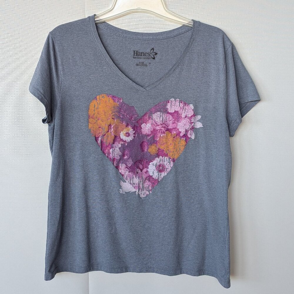 Hanes Floral Heart T-shirt